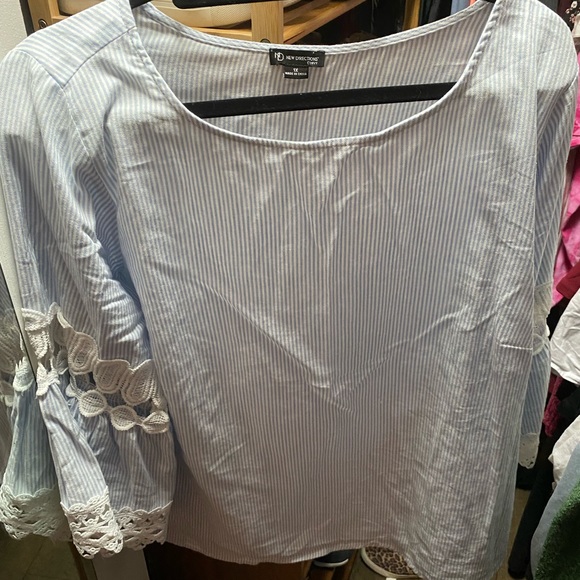 new directions Tops - Pin stripe blouse with lacy sleeves Size 1X